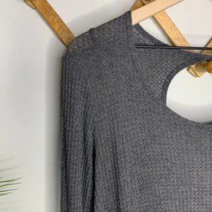 By Together Gray Back Key Hole Long Sleeve Top M